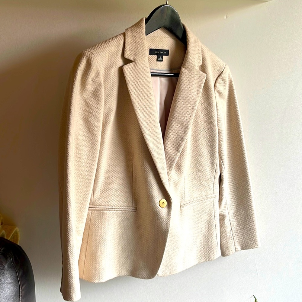 Ann Taylor Women’s Blazer